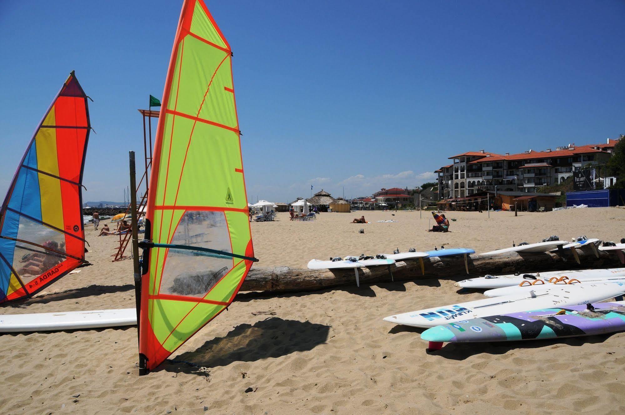Diamond Apartments Sveti Vlas Buitenkant foto
