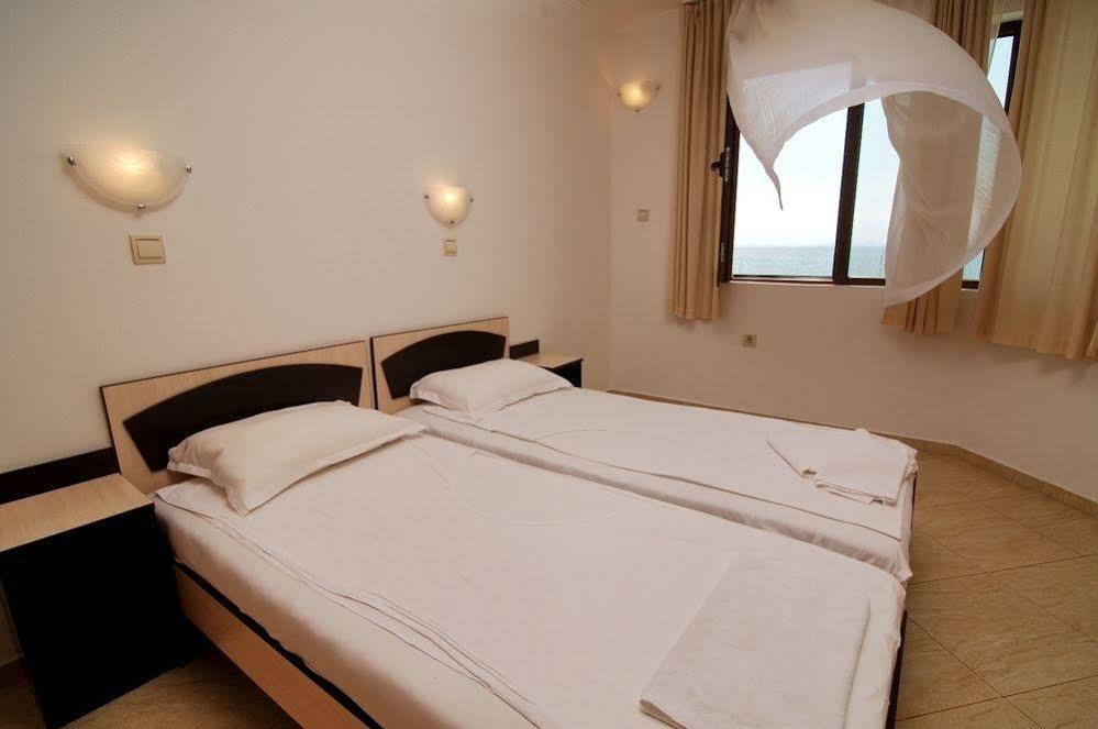 Diamond Apartments Sveti Vlas Buitenkant foto